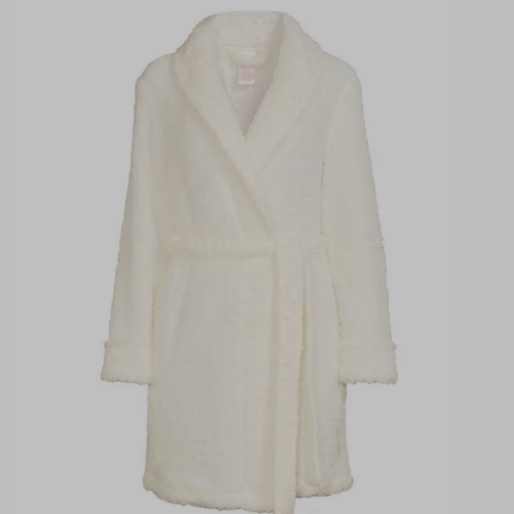 Secret Treasures 2X/2XG (18W-20W) “EXTRA LARGE SIZE” Robe Long White & Very Soft